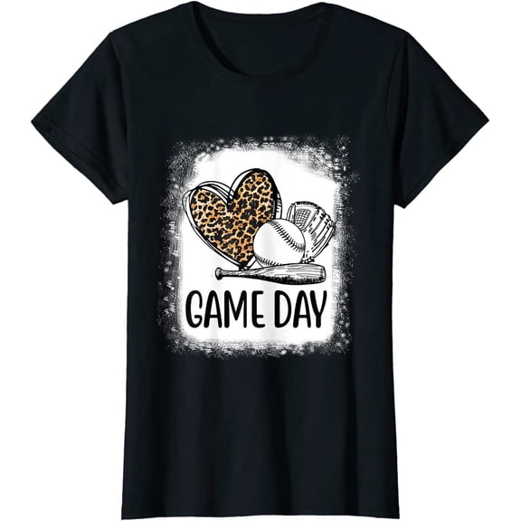 Game Day Baseball Decorations Leopard Heart Soccer Mom Mama T-Shirt