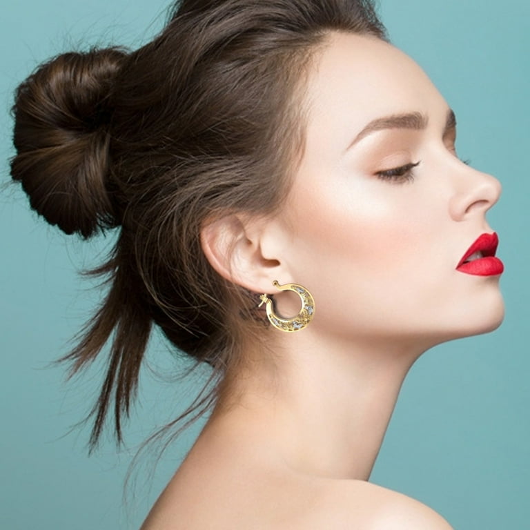 Women store ear ring
