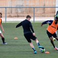 thumbnail image 5 of Conos de disco profesionales ZHAOCHENG 25 piezas para entrenamiento de agilidad fútbol baloncesto deportes 5 colores, 5 of 5