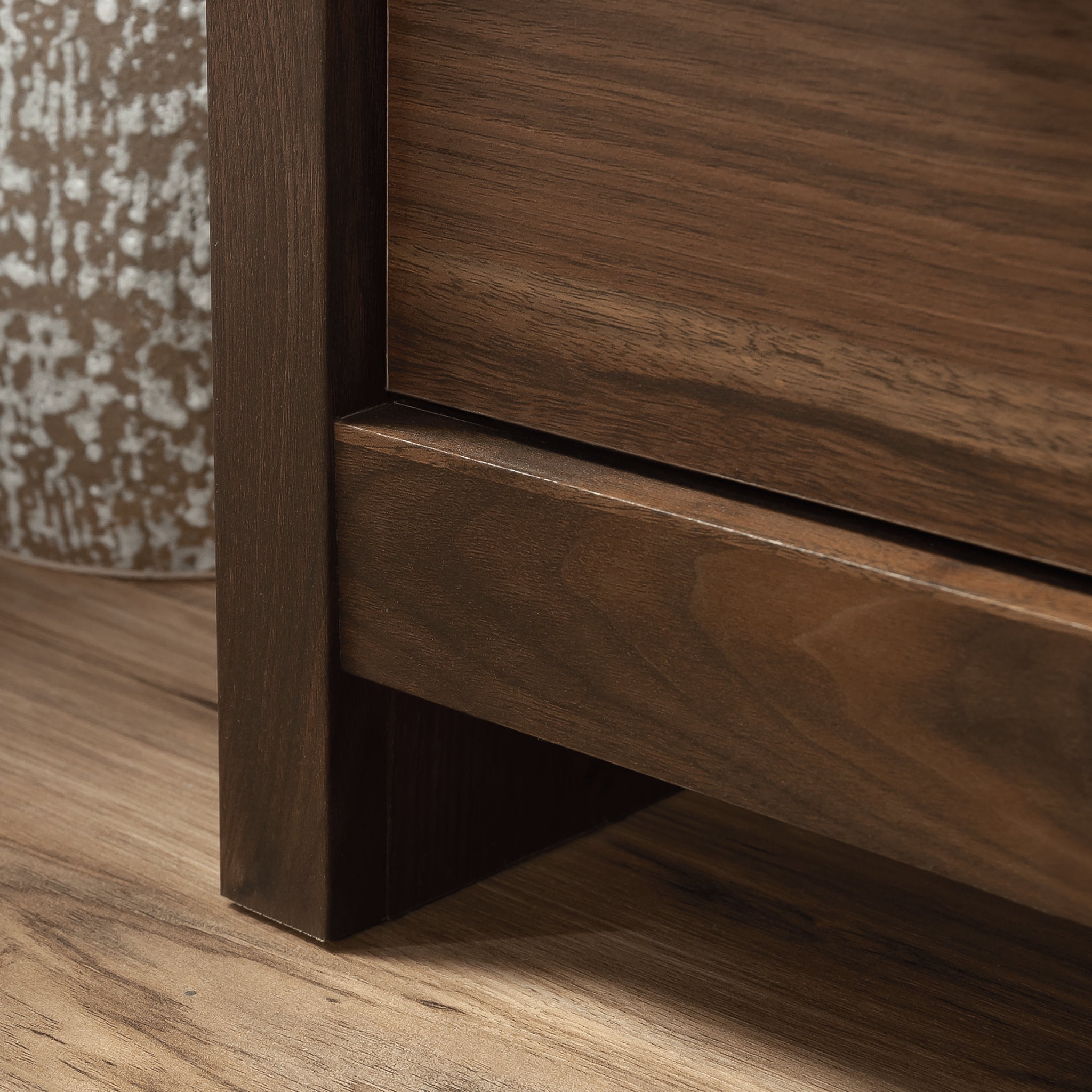 Sauder River Ranch 6-Drawer Bedroom Dresser, Grand Walnut Finish