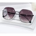 thumbnail image 1 of "2022 Quality Sense Fashion Trend Cut Edge Rimless Sunglasses Women's Polygonal Sunglasses Two-color Gradient", 1 of 1