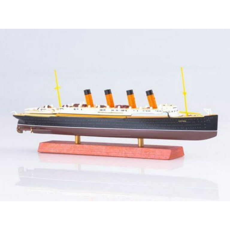 TianTuTuTec RMS Lusitania Diecast Alloy Model, 1:1250 Scale Boat