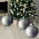 thumbnail image 1 of Decoraciones de pelota hinchable para exteriores de 30 cm - Gran decoración festiva para el jardín navideño, PVC resistente a la intemperie, fácil de instalar y almacenar, 1 of 5