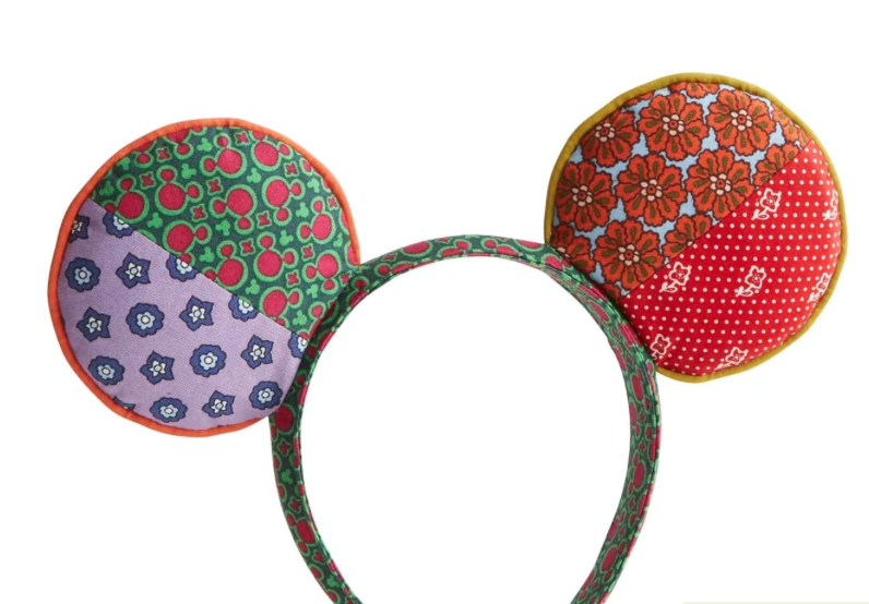 Rare Vera Bradley’s Disney Ears Paisley print Disney Vera Bradley Sensational Six Paisley Minnie Mouse  main image 4