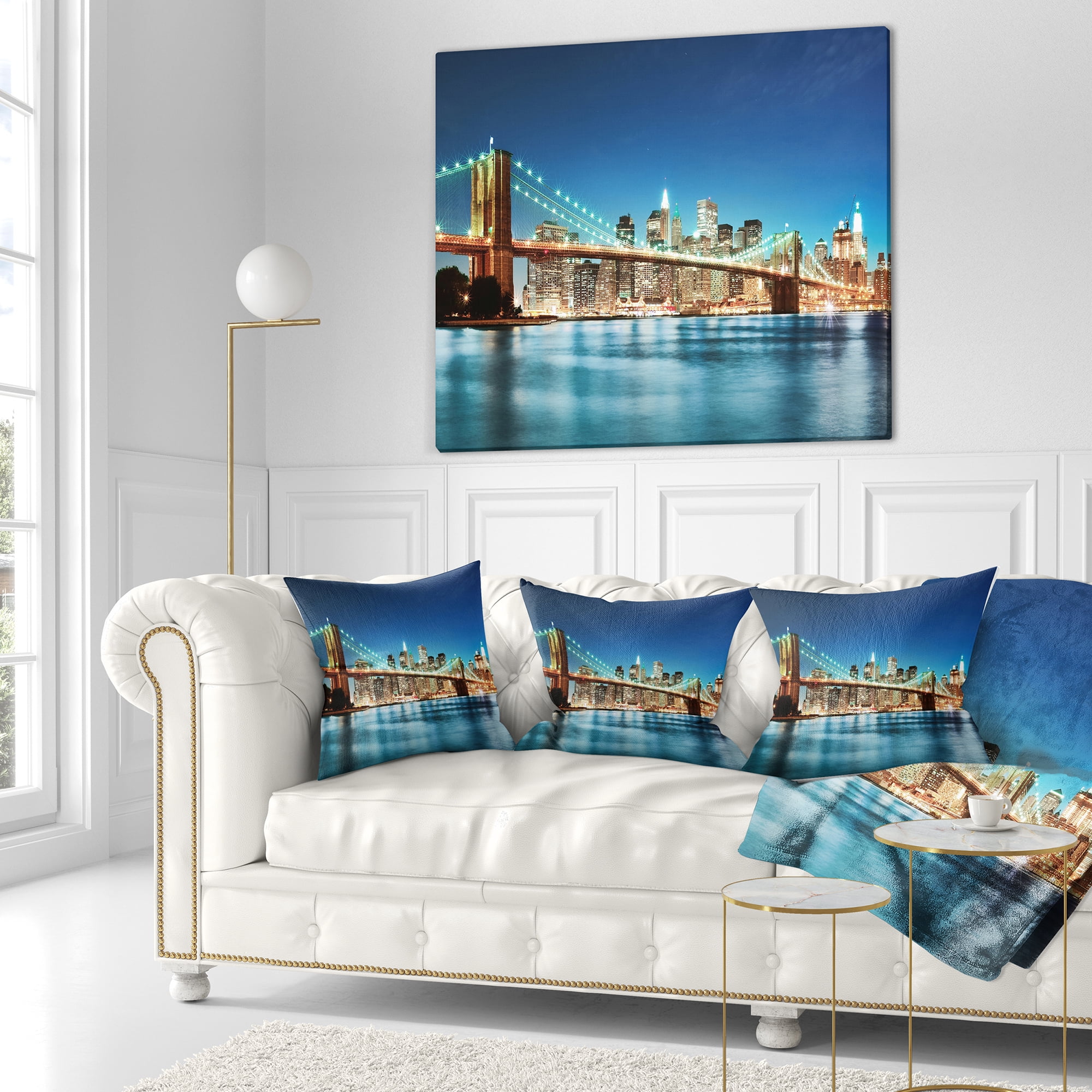 Designart Big Apple New York - Cityscape Photo Throw Pillow - 18x18