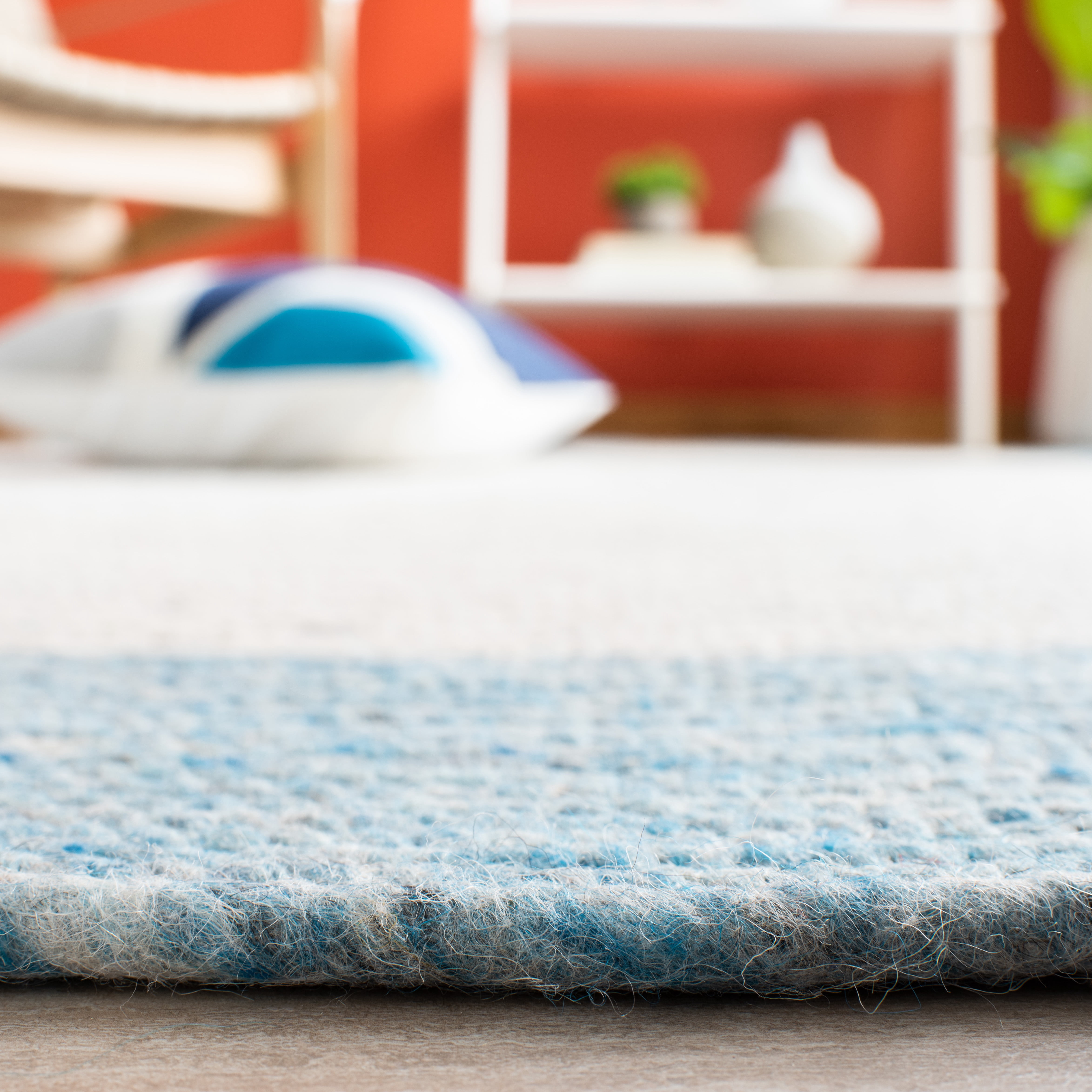 SAFAVIEH Braided Stephen Bordered Reversible Area Rug, Ivory/Blue, 5' x 5' Round