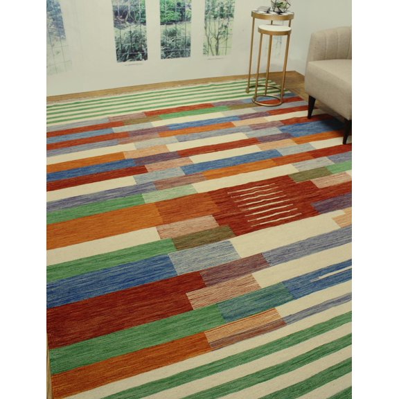 Winchester Maha Green/Ivory Rug, 8'7" x 11'6"