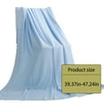 thumbnail image 3 of Xihbxyly Manta Fresca de Verano, de Fibra Transpirable, Ligera para Quienes Duermen con Calor, Suave y Cómoda, Versátil para Cama, Sofá, Viajes, para Todas Las Estaciones, Tamaño 100 X 120 Cm., 3 of 7