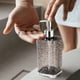 thumbnail image 4 of Botella dispensadora de jabón gris de 550 ml para baño y cocina, 4 of 6