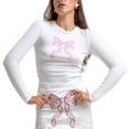 thumbnail image 3 of Camisetas de manga larga con estampado de lazo, cuello redondo, Top corto ajustado, camiseta bonita y dulce de los años 00, camisas para salir Y2k, 3 of 5