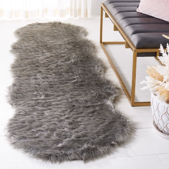 Safavieh Faux Sheep Skin Lucius Animal Runner Rug, Dark Gray, 2'6" x 8'