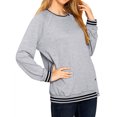 thumbnail image 4 of STARVNC Femmes Col Rond Manches Longues Bouton Épissé Fermeture Couleur Bloc Sweatshirt, 4 of 7