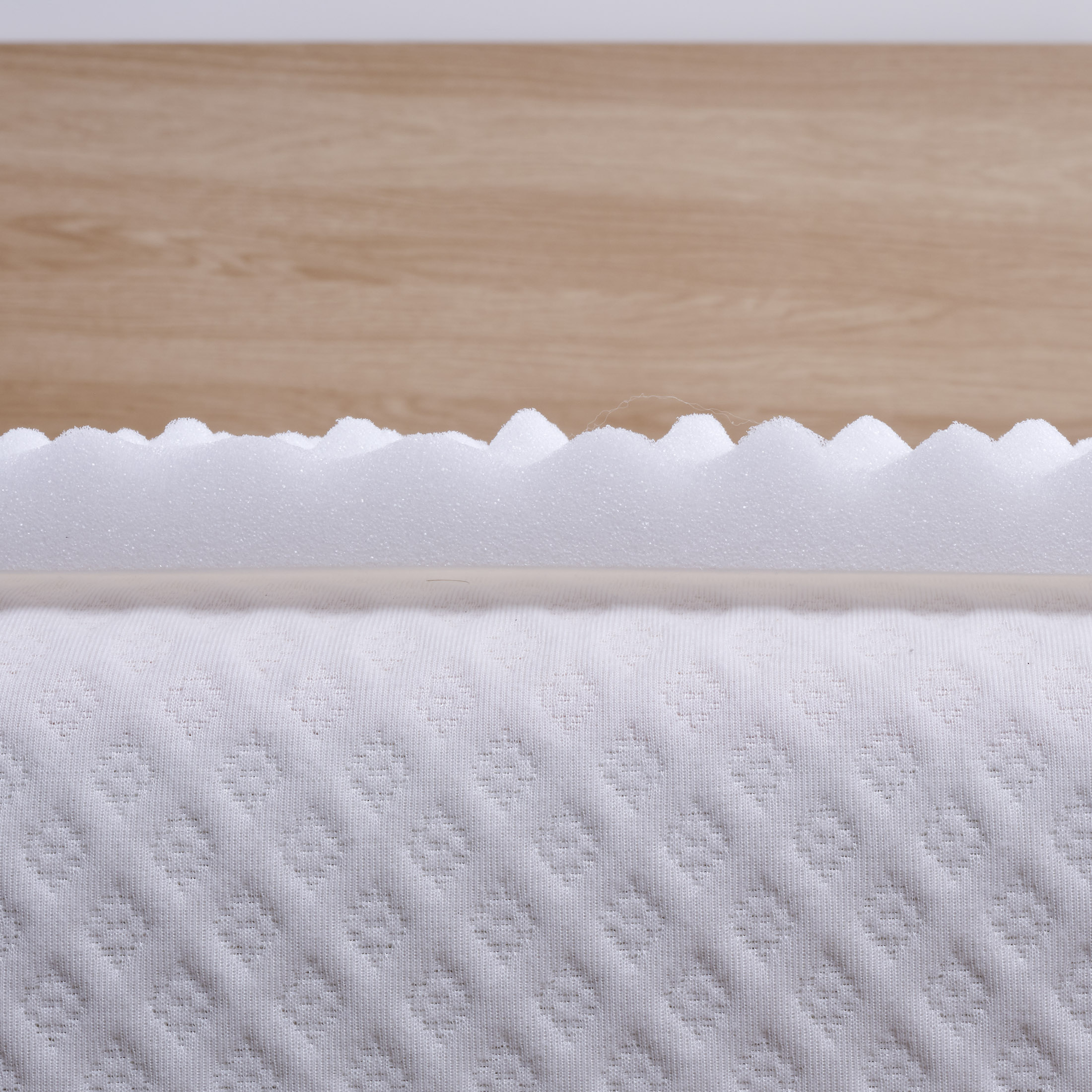 Mainstays 1.25-Inch 7-Zone Foam Mattress Topper, Twin/Twin XL, White photo 4