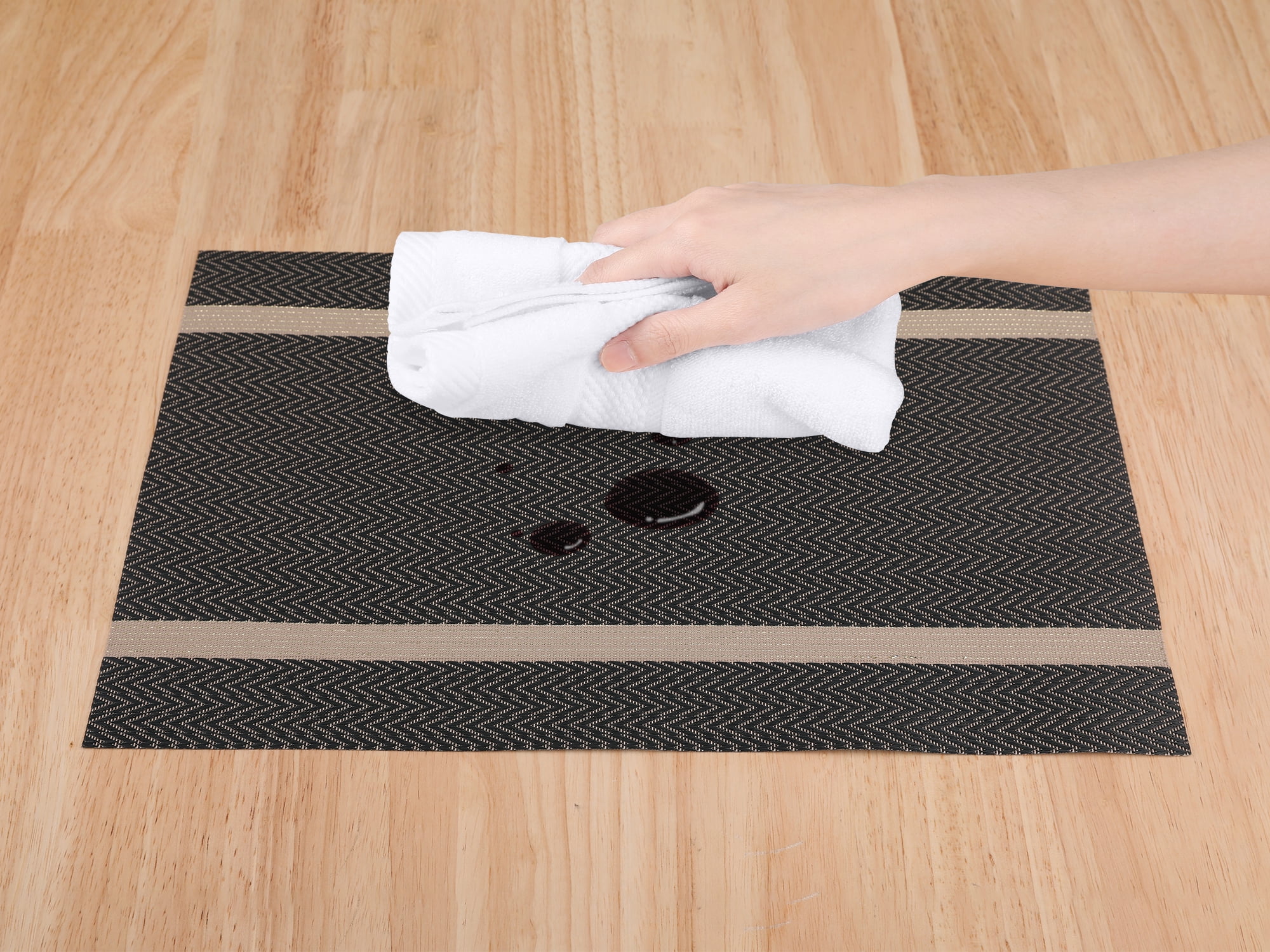 Unique Bargains Set of 8 Vinyl Placemats for Kitchen Washable Table Placemats Brown