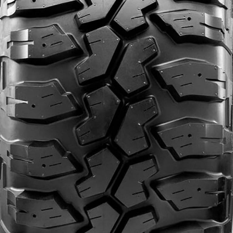 Maxxis MT-762 Bighorn Mud Terrain LT285/70R17 121/118Q D Light
