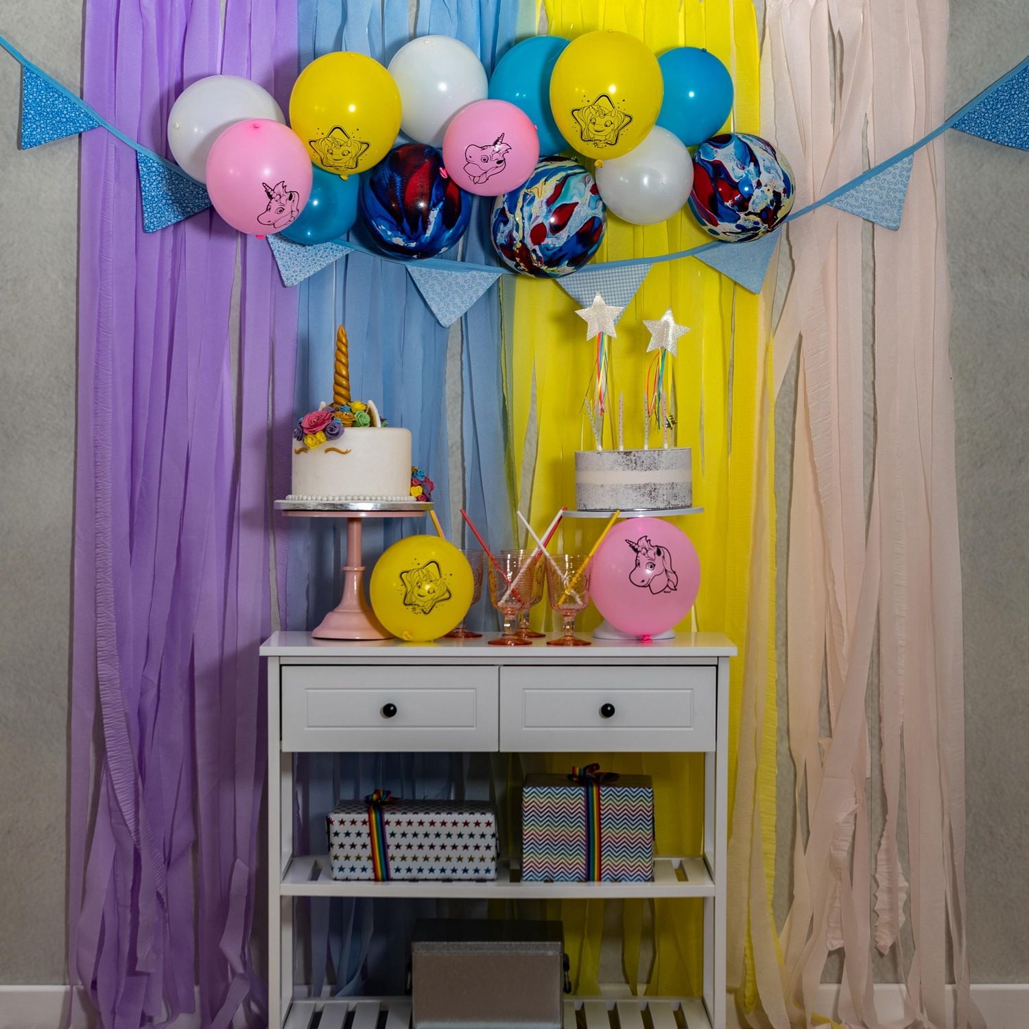 illooms Unicorn LED light up balloons 15PK, Pack of 15