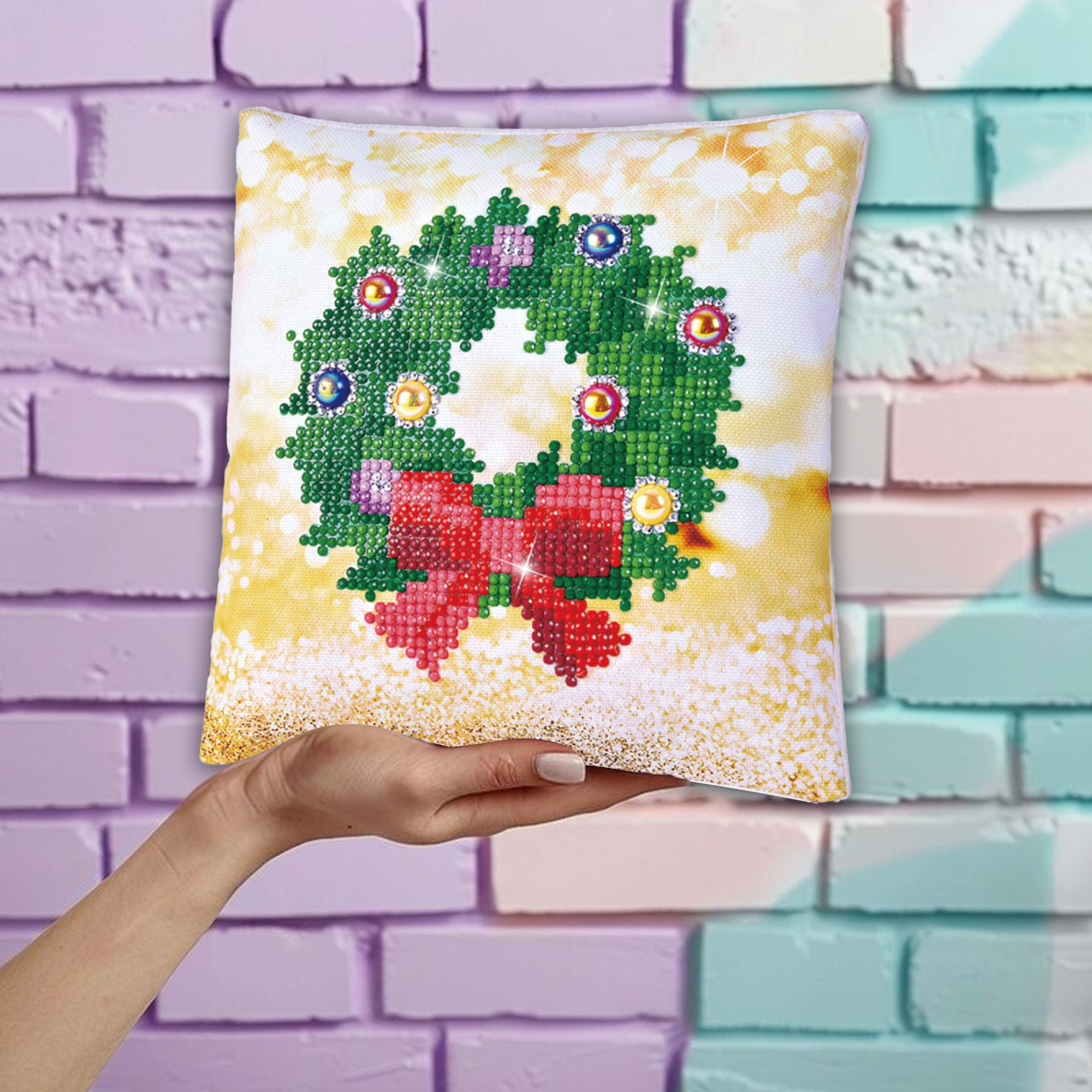 Diamond Dotz Kits - Christmas Wreath Pillow Diamond Painting Artwork Kit Diamond Painting Kits, Diamond Art Kits for Adults, Gem Art,  Diamond Art, Diamond Dotz Kits