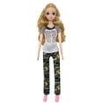 thumbnail image 4 of Traje de moda TUNC Barbie 16 piezas 16 accesorios para muñecas para edades de 3 a 14 años, 4 of 5