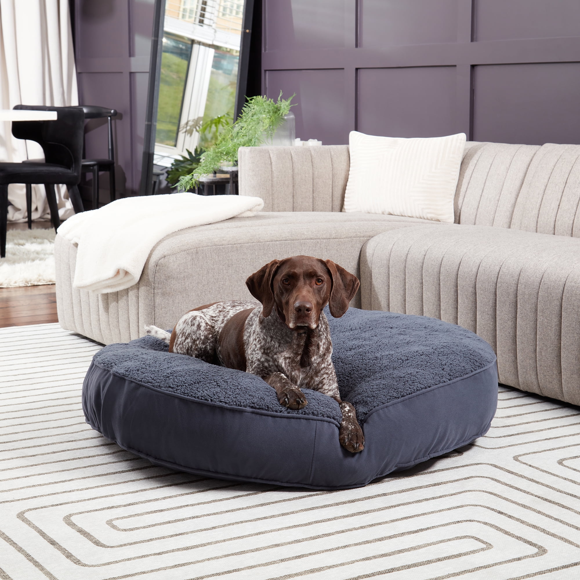 Happy Hounds Scout Sherpa Round Pillow Dog Bed, Blue Steel, Large (42 x 42 in.)