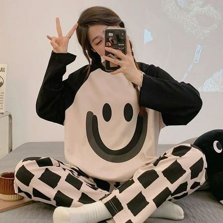 

Cartoon Sanrio Pachacco Kuromi Pajamas Autumn Cotton Long Sleeved Cardigan Household Clothes Sweet Giris Printing Nightdress