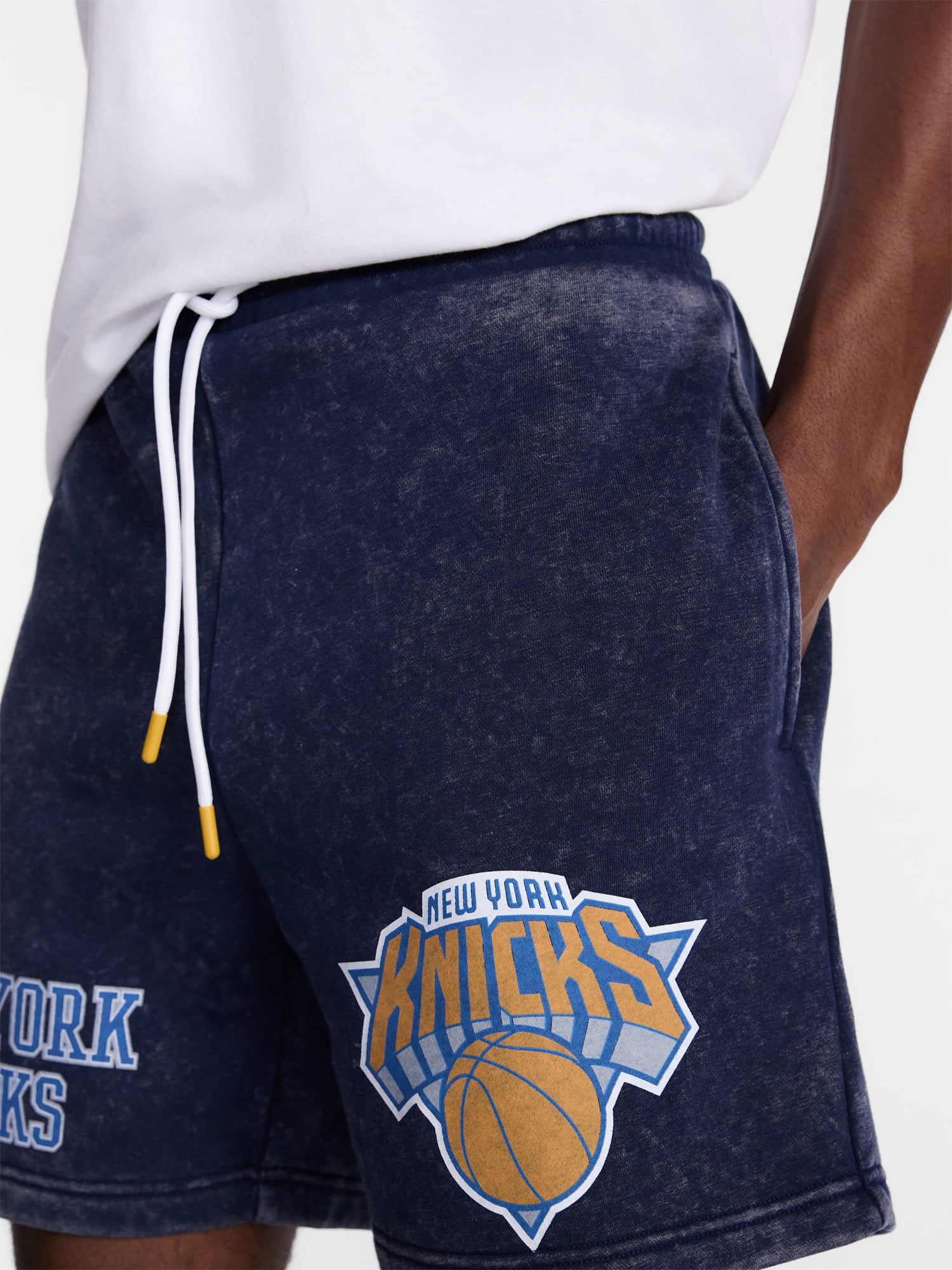 NBA, Men's & Big Men's Graphic Fleece Shorts, New York Knicks, Sizes XS-3XL