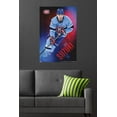 thumbnail image 4 of Canadiens de Montréal de la LNH - Nick Suzuki 23, 4 of 4
