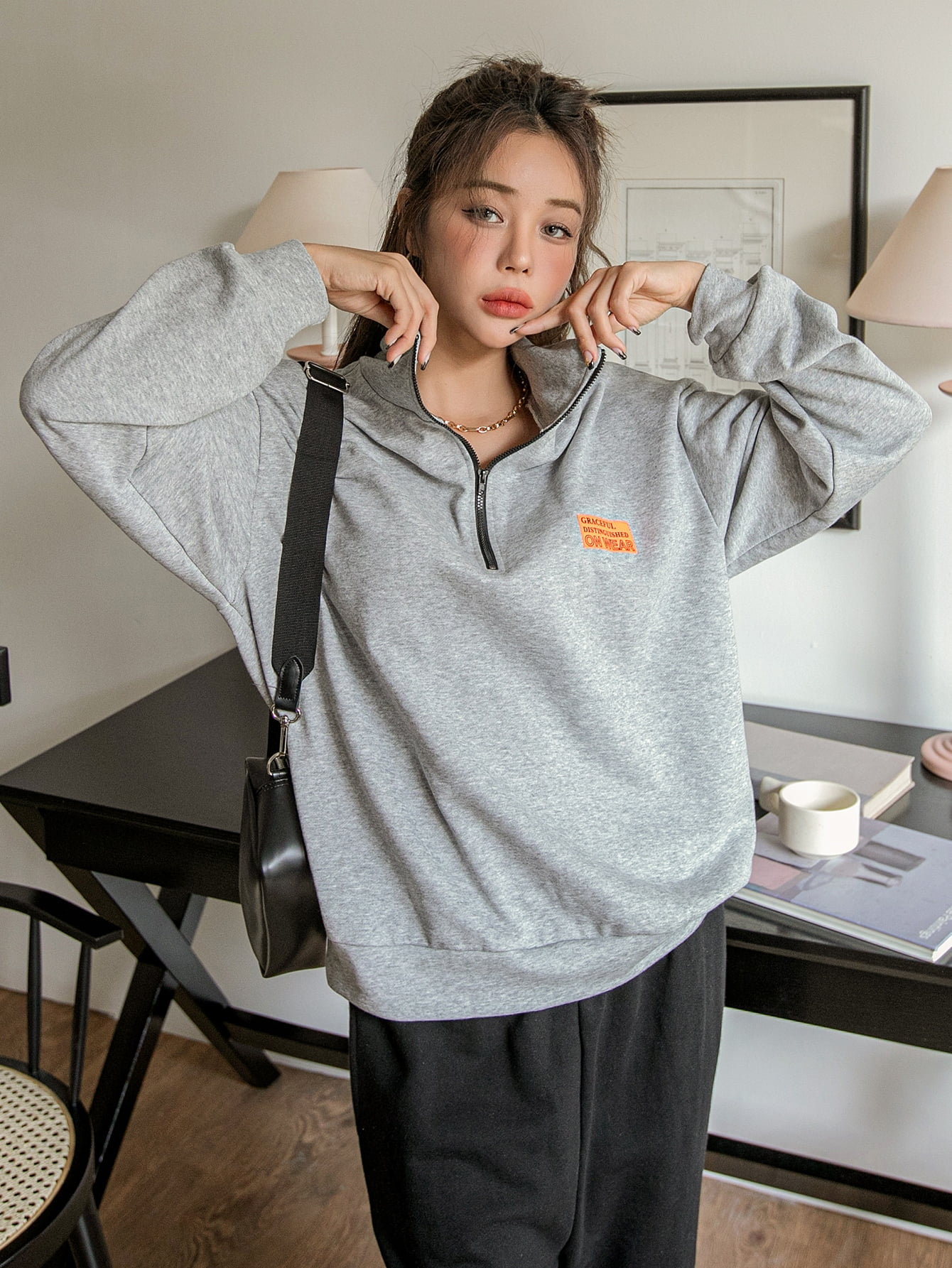 Shoulder Sweatshirt 22112W54971 
