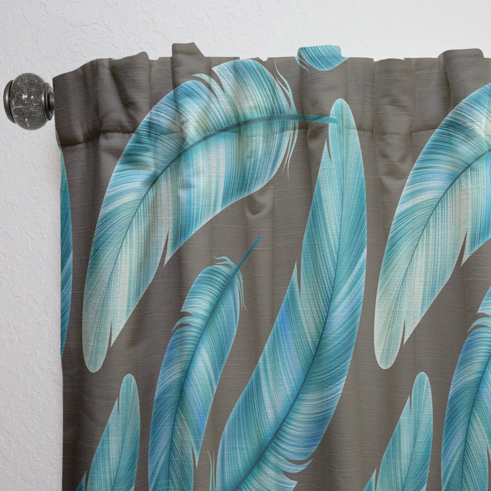 Designart 'Bird Feathers XXVII' Southwestern Curtain Panel