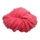 thumbnail image 5 of Hilo de chenilla grueso, lavable, calibre 7, fibra acrílica, grueso. Rojo, 5 of 9