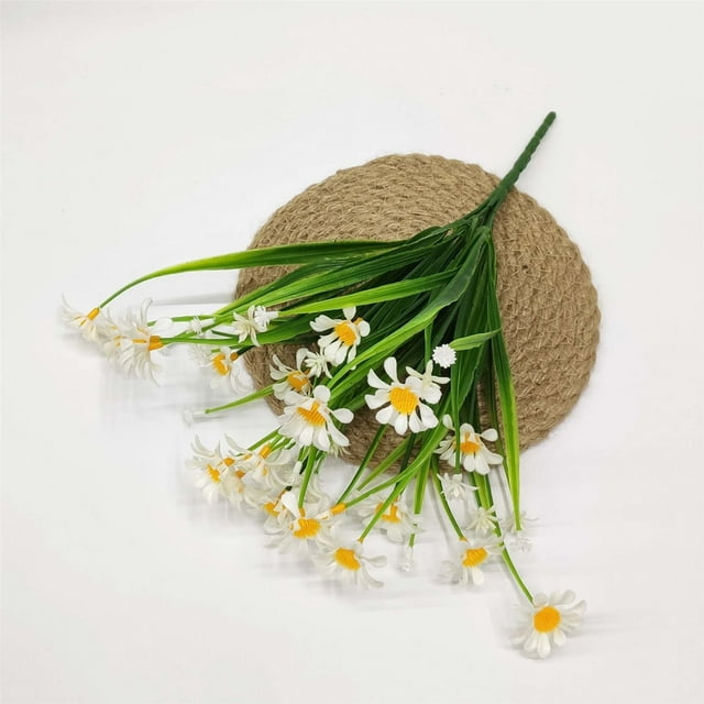 1 Bundle Of Simulated Flowers, Artificial Flowers, Daisies, And Chrysanthemums For Home Decoration
