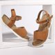 thumbnail image 3 of Sandalias Ide cómodas con suela basculante y punta abierta para mujer, 3 of 5