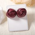 thumbnail image 4 of Adornos para San Valentín, regalos para San Valentín, pendientes de rosa de cuero con un toque invernal para San Valentín francés, cien modelos de mujer, pendientes festivos., 4 of 6