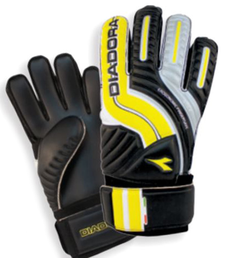diadora goalie gloves