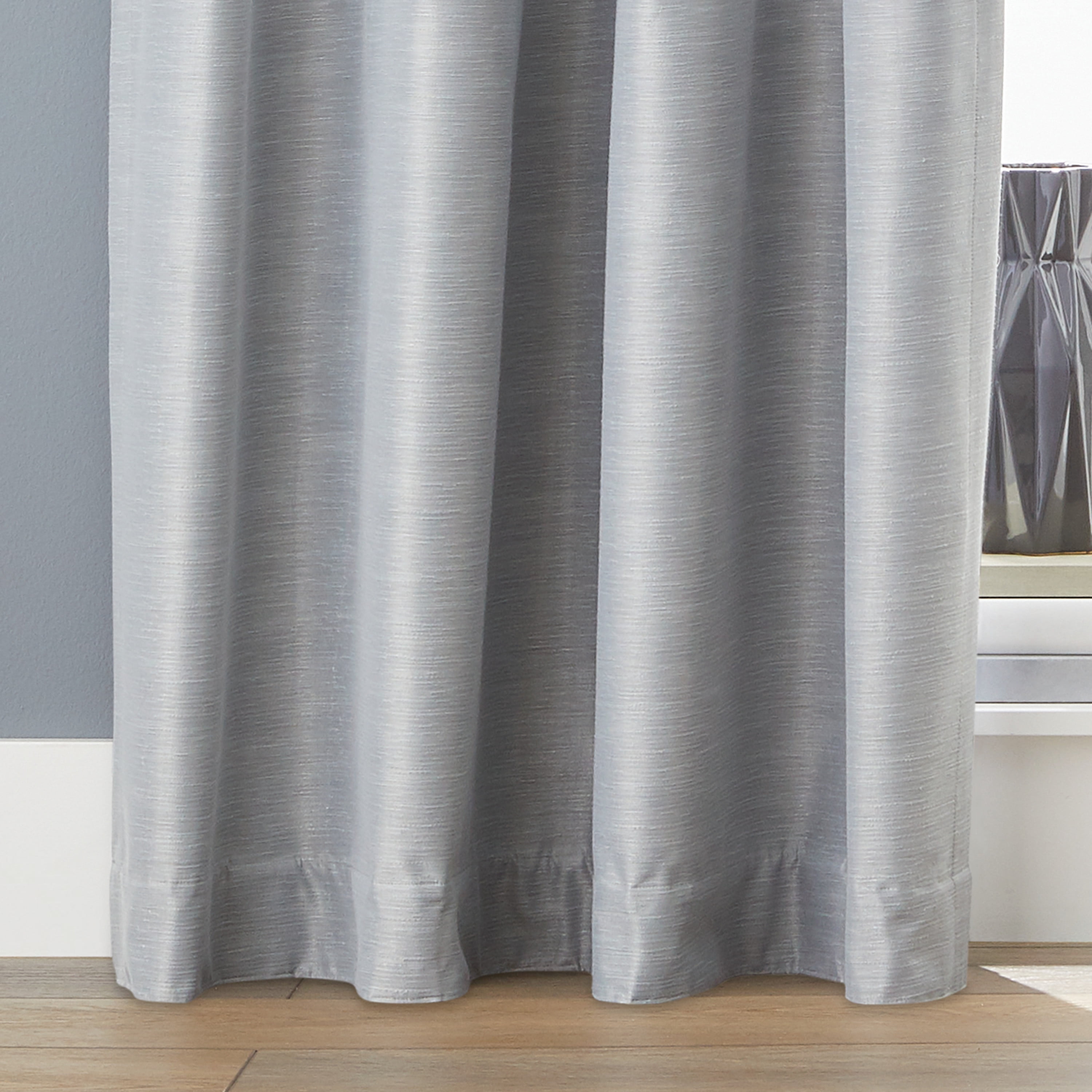 Better Homes & Gardens Colorblock Rod Pocket and Back Tab Blackout Curtain Panel, 1-Piece, Silver, 50" W x 84" L