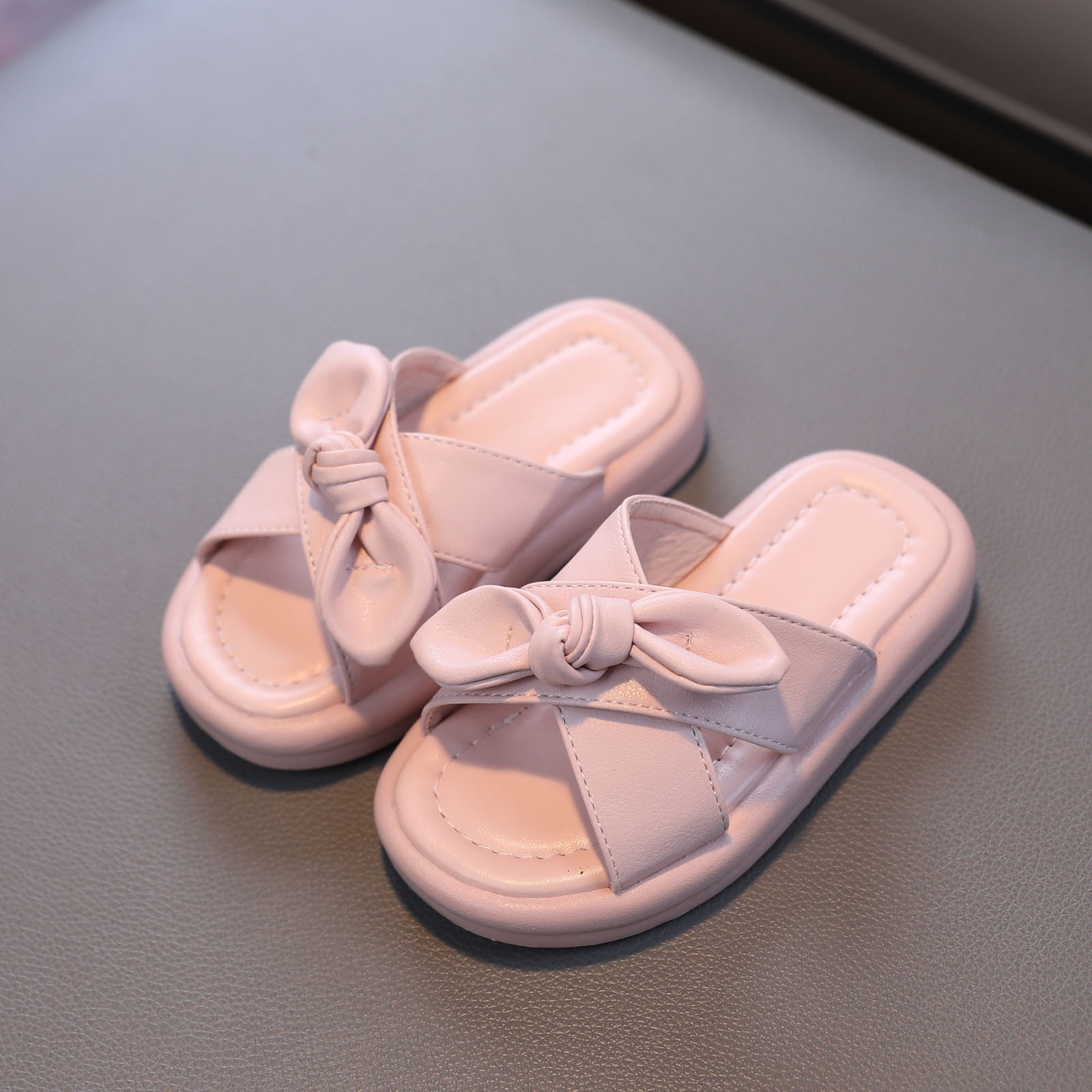 Girls slippers canada best sale