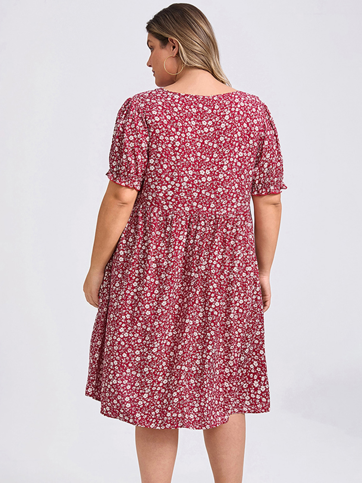 DARING DIVA Plus Size Tie Neck Short Sleeves Floral A-Line Dress 1X Dark Red