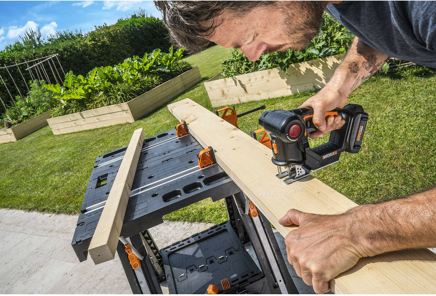 Worx WX550L 20V Power Share Axis Cordless Reciprocating  Jig Saw (Battery   Charger Included)
