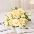 thumbnail image 2 of La Sala de Estar Está Decorada con Flores de Plástico, Flores de Seda, Flores de Mesa, Flores Decorativas, Ramos de Flores y Rosas Artificiales., 2 of 4