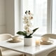 thumbnail image 1 of Juego de orquídeas Phalaenopsis artificiales en maceta con 7 flores, decoración floral realista para hogar, bodas, oficina, 31x20 cm, múltiples colores, 1 of 7