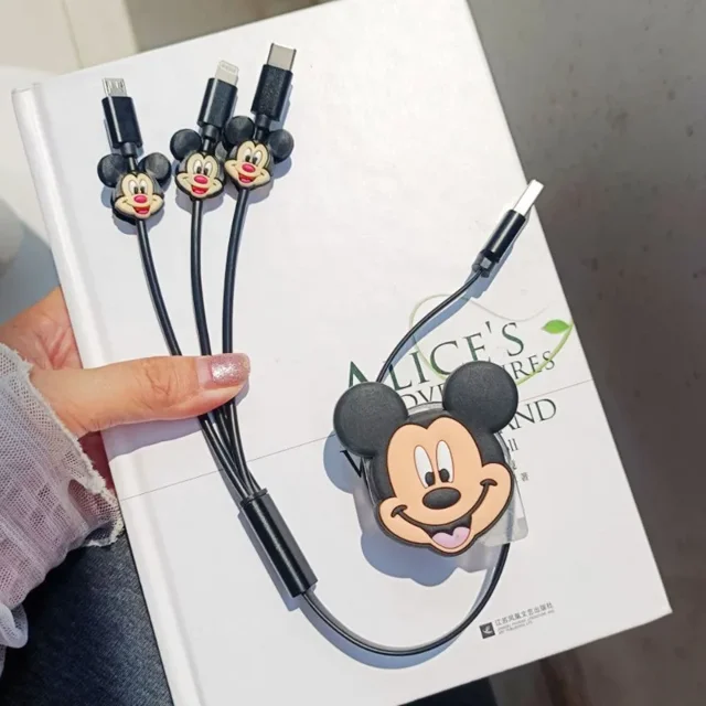 Cable de datos con dibujos animados de Disney Mickey Minnie, creativo, personalizado, seguro, de carga rápida, cargador retráctil universal tres en uno