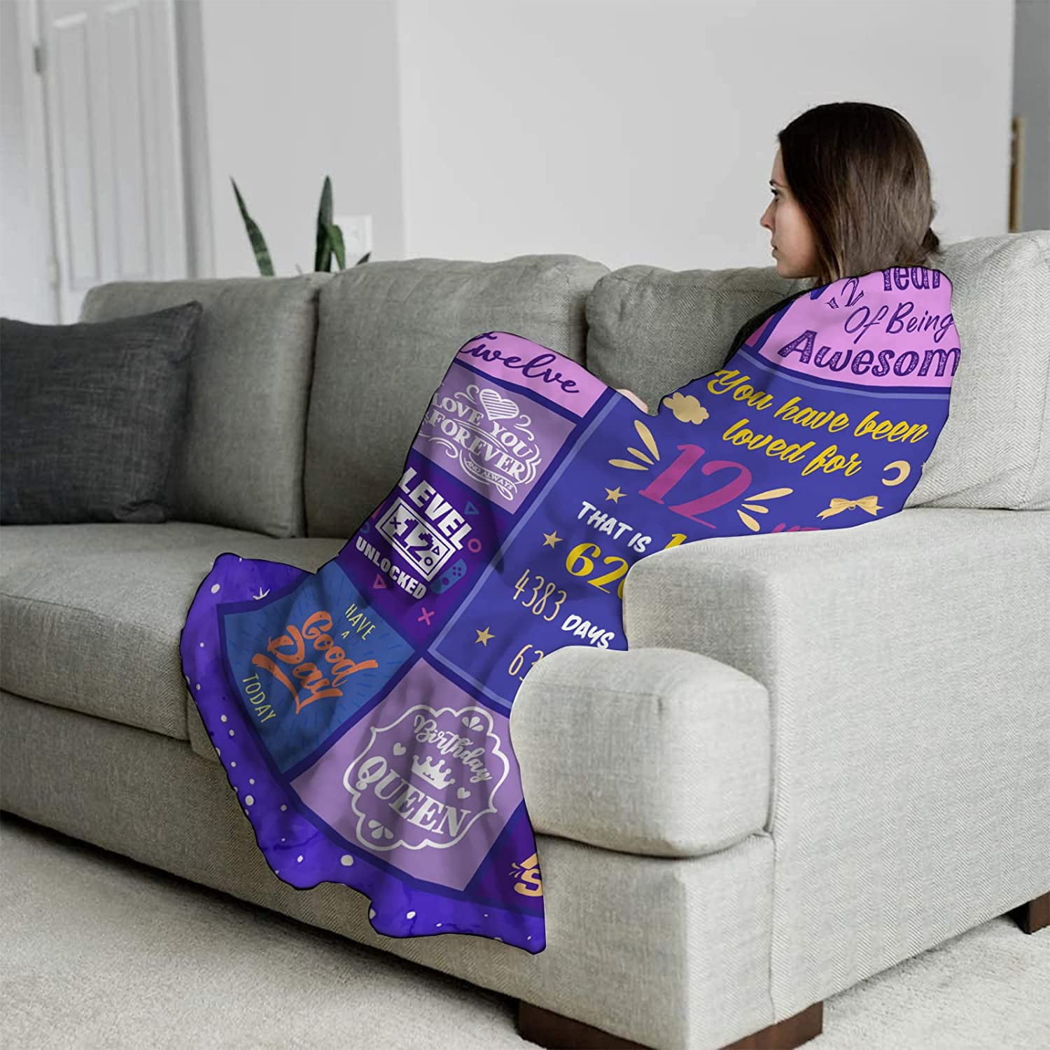  AISDE 13 Year Old Girl Gift Ideas Blanket 60X50, Gifts for 13  Year Old Girl, Birthday Gifts for 13 Year Old Girls, 13th Birthday  Decorations for Girls Blankets : Home & Kitchen
