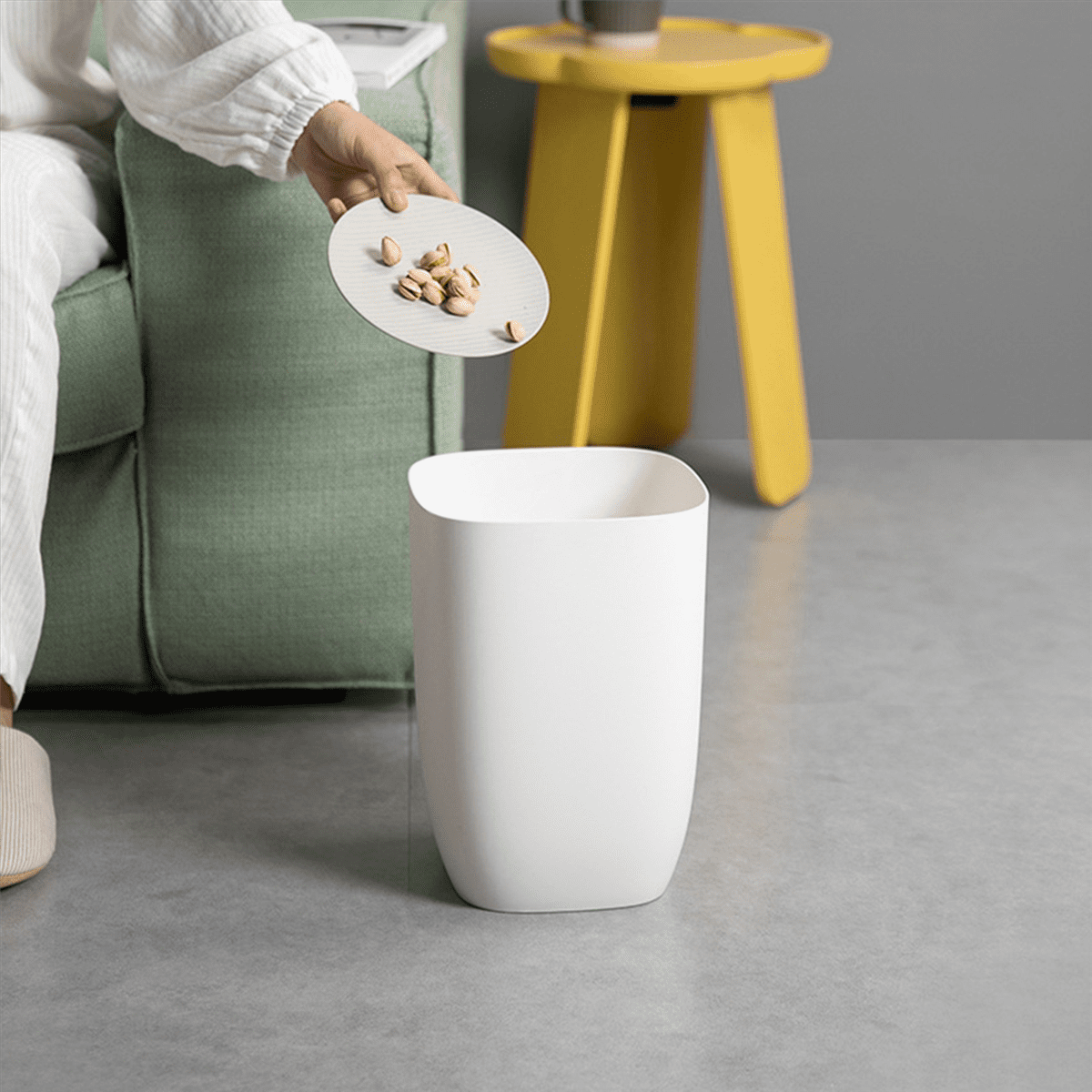 2X Bathroom Trash Bin Small  Can Plastic Waste Paper Rubbish Bin Modern Bin for Bathroom Bedroom Living Room White