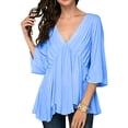 thumbnail image 1 of Blouse Femme Col en V Rayée Plissée Manches 3/4 Ourlet Asymétrique, 1 of 3