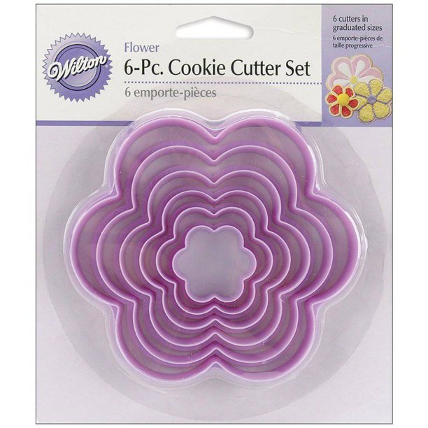 Wilton Nesting Plastic Cookie Cutter Set, Flowers 6 ct. 2304116