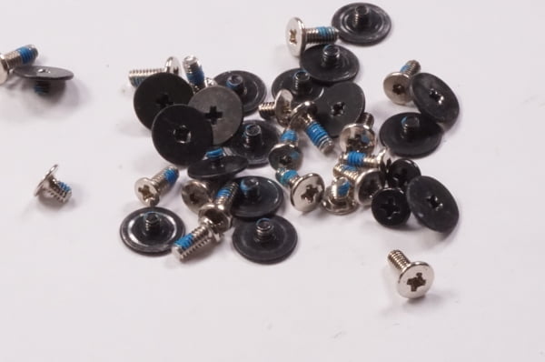 688934546643 Lenovo Screws 81EM000QUS