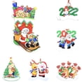 thumbnail image 2 of Colgante de árbol de Navidad personalizado, artesanía de resina familiar para mascotas, adorno colgante de resina para decoración del hogar, 2 of 4