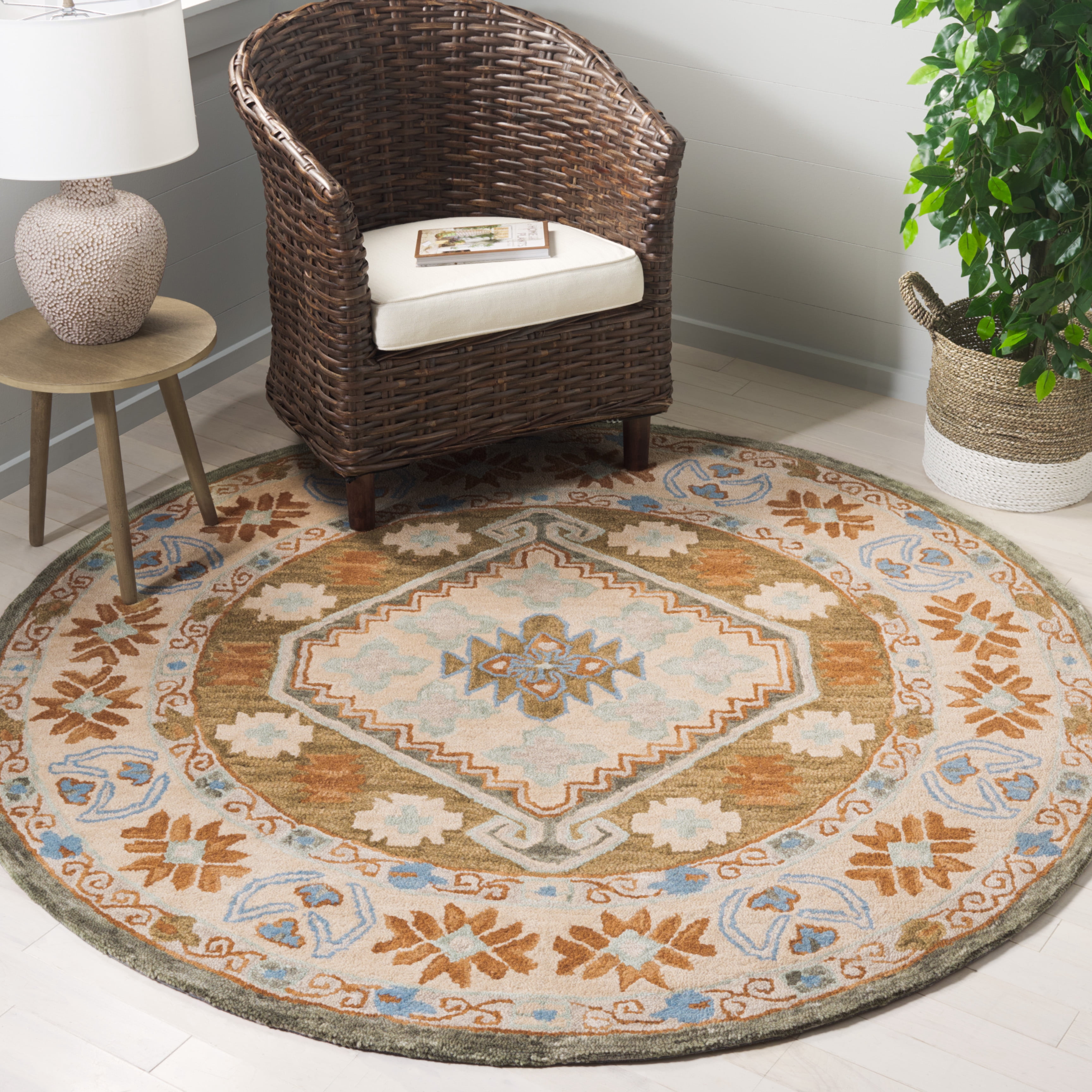 SAFAVIEH Heritage Devon Oriental Area Rug, Ivory/Light Blue, 6' x 6' Round