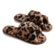 thumbnail image 1 of Zapatillas Cómodas Cruzada Difusas Pantuflas Mujer Difusas, 1 of 8