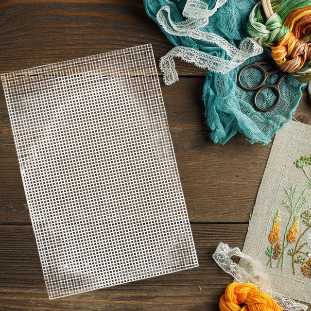 SHOWERORO 5Pcs White Plastic Embroidery Mesh Fabric for DIY Crafting and Needlepoint Use