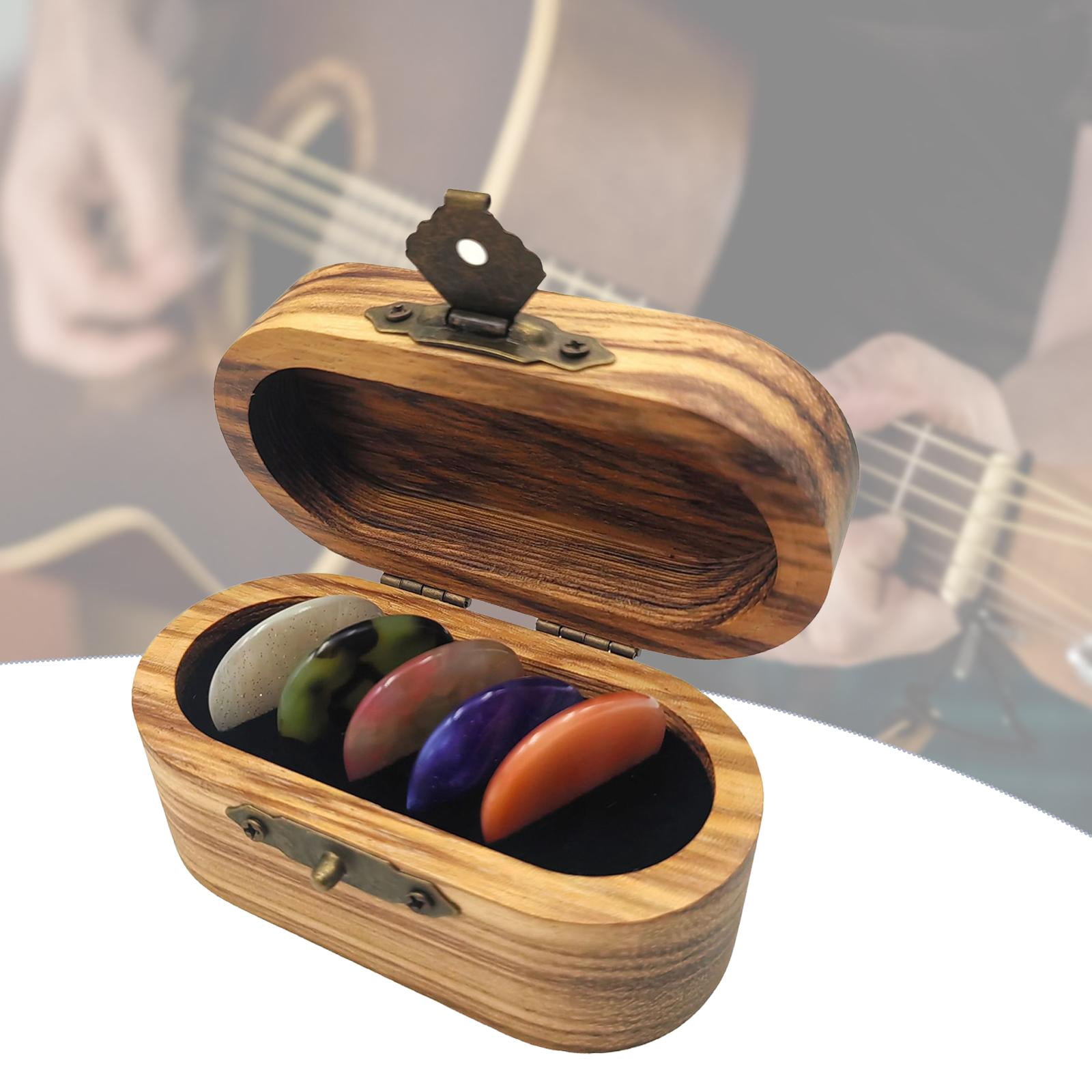 LeeQinersw Guitar Pick Box Guitar Accessories Lightweight Guitar Pick Holder for Guitarists